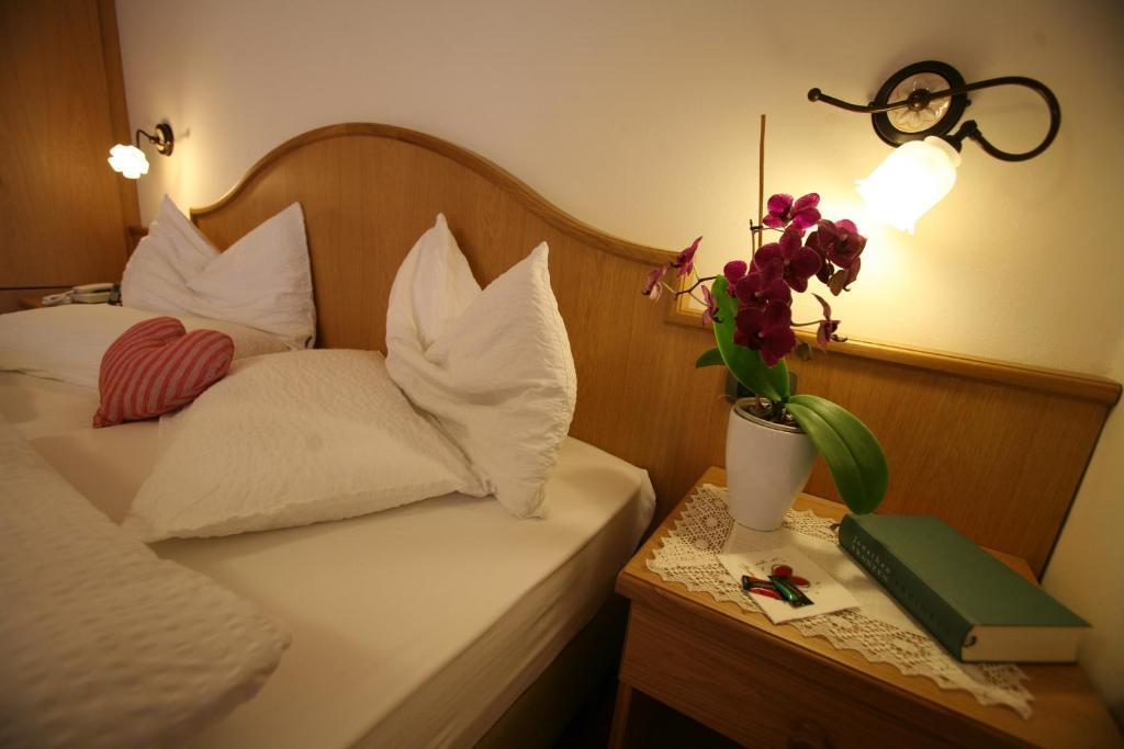 Hotel Bellavista Canazei Pokoj fotografie